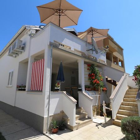 Apartments With A Parking Space Nin, Zadar - 11402 ภายนอก รูปภาพ